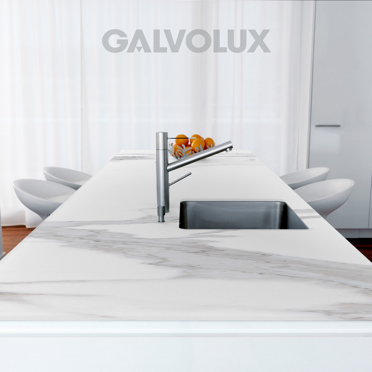 Acilux Shine® - 5 vantaggi del prodotto per una cucina innovativa.